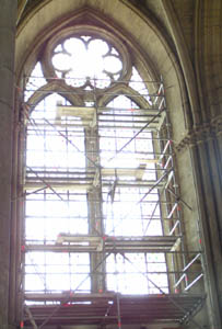 exemple de verri�re �chafaud�e � la cath�drale de Reims
