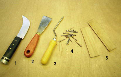 les outils pour le sertissage des vitraux