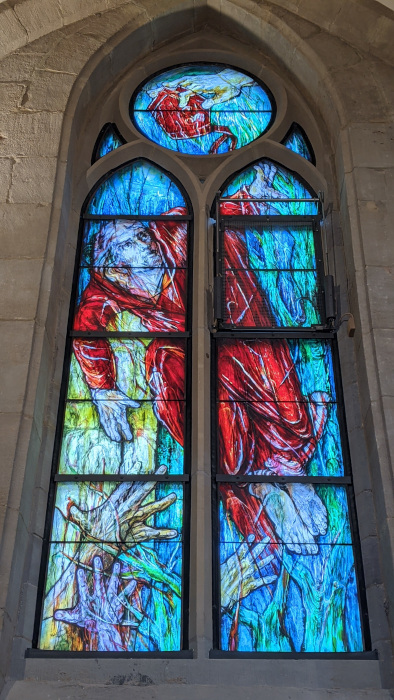 Les vitraux de Mahbuba Maqsoodi à l'Abbaye de Tholey (2020)