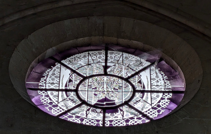 Les vitraux de François Rouan à l'abbatiale de Saint-Jean-aux-bois (2018)