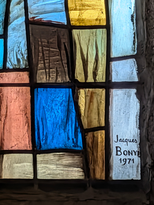 Les vitraux de Jacques Bony à l'église Sainte-Croix du Conquet (1971)