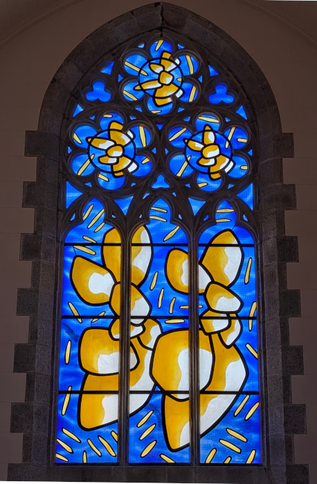 Les vitraux de Jean-Paul Thaéron à l'église de Névez (2010)